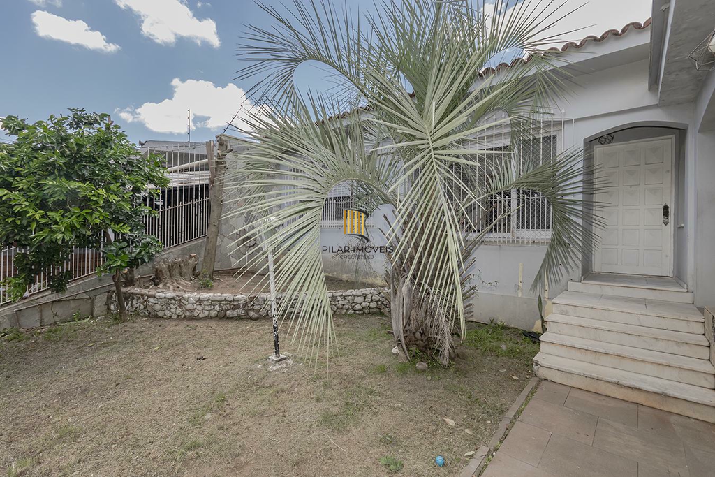 Casa 3 dormitórios no bairro Jardim Sabará