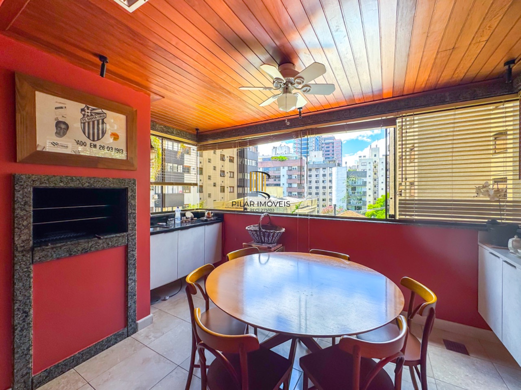 Apartamento 4 dormitórios no bairro Bela Vista