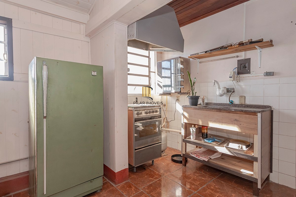 Casa 6 dormitórios no bairro São Sebastião