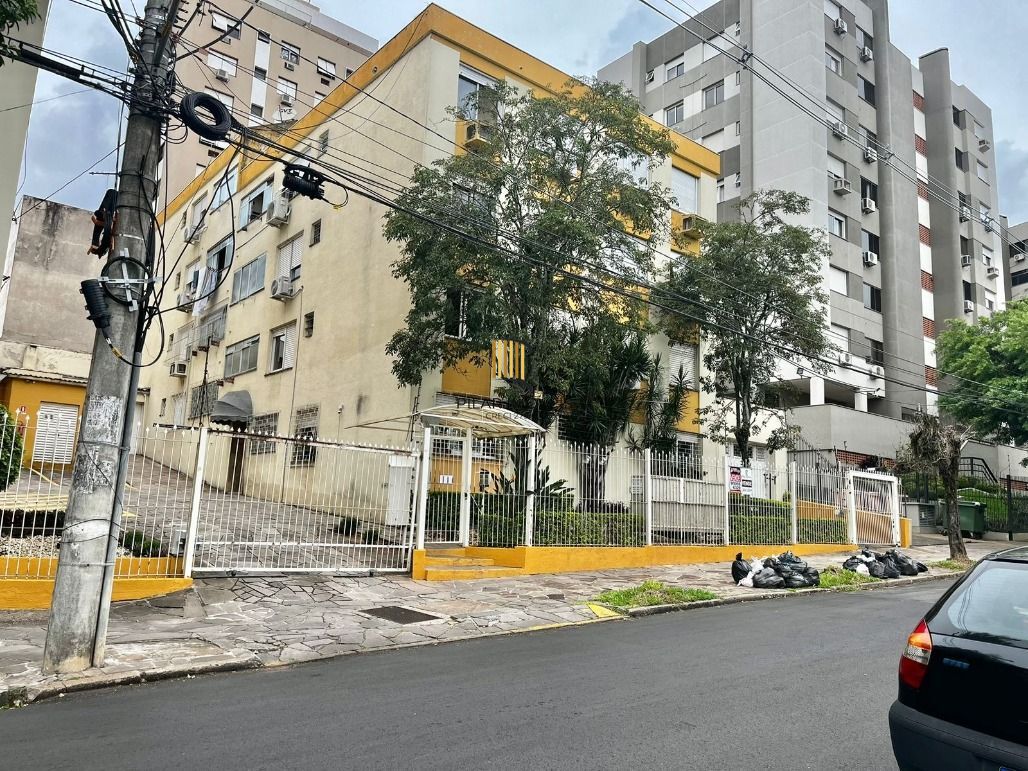 Apartamento 2 dormitórios no bairro Passo da Areia - Pilar Imóveis