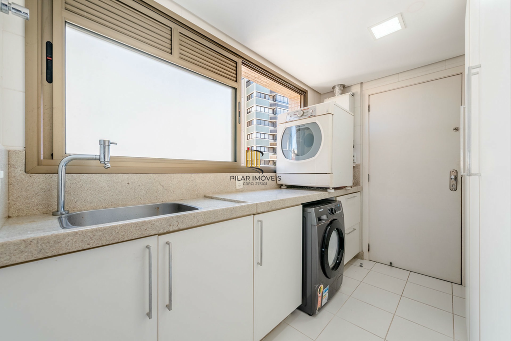 Apartamento 3 dormitórios no bairro Bela Vista