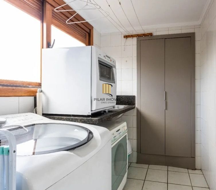 Apartamento 3 dormitórios no bairro Petrópolis