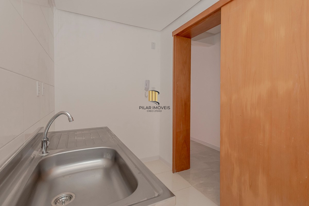 Apartamento 2 dormitórios no bairro Chácara das Pedras