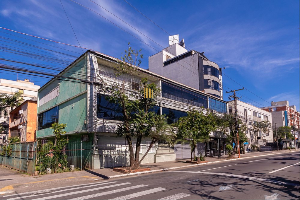 Apartamento 3 dormitórios no bairro Praia de Belas
