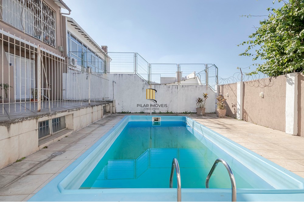 Casa 3 dormitórios no bairro Jardim Sabará