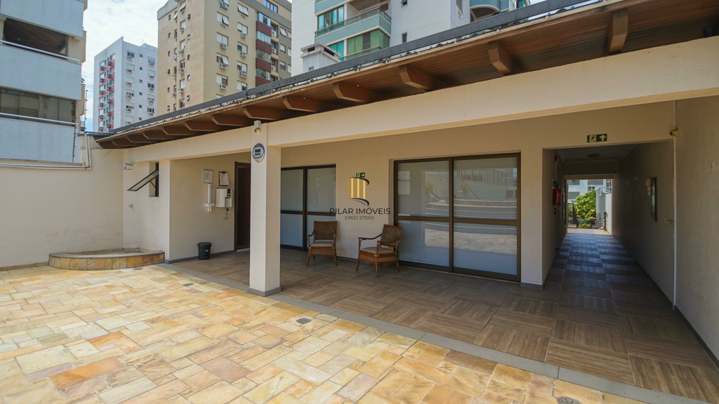 Apartamento 3 dormitórios no bairro Menino Deus