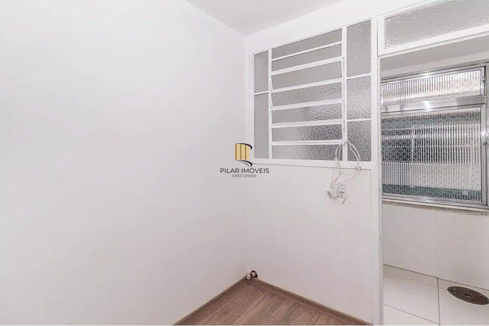 Apartamento 2 dormitórios no bairro Vila Ipiranga