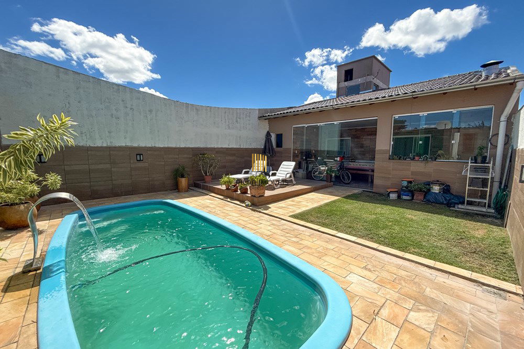 Casa 2 dormitórios no bairro Estância Velha