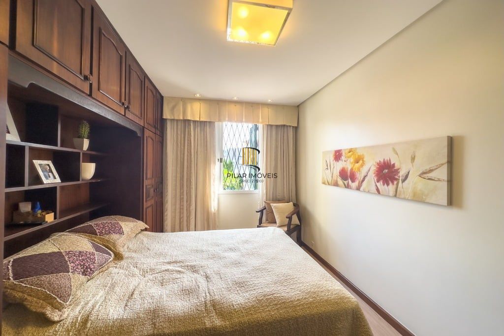 Casa 3 dormitórios no bairro Petrópolis