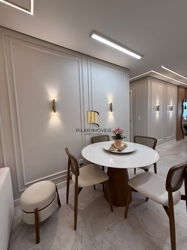 Apartamento 2 dormitórios no bairro Cristal