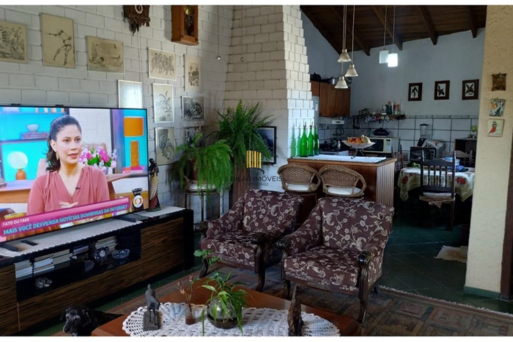 Casa 4 dormitórios no bairro Cristal