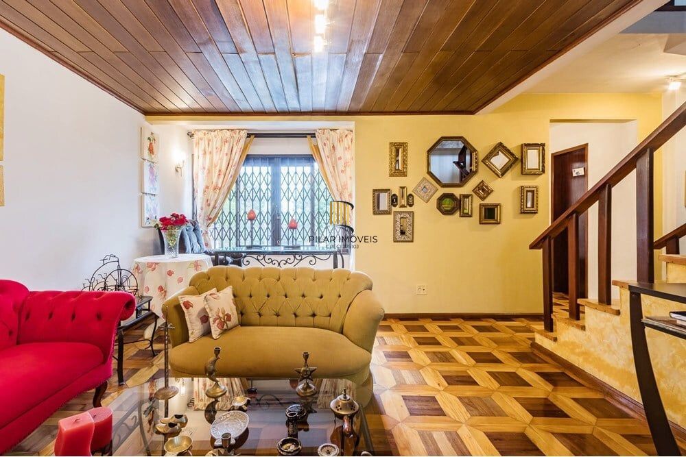 Casa 3 dormitórios no bairro Vila Ipiranga