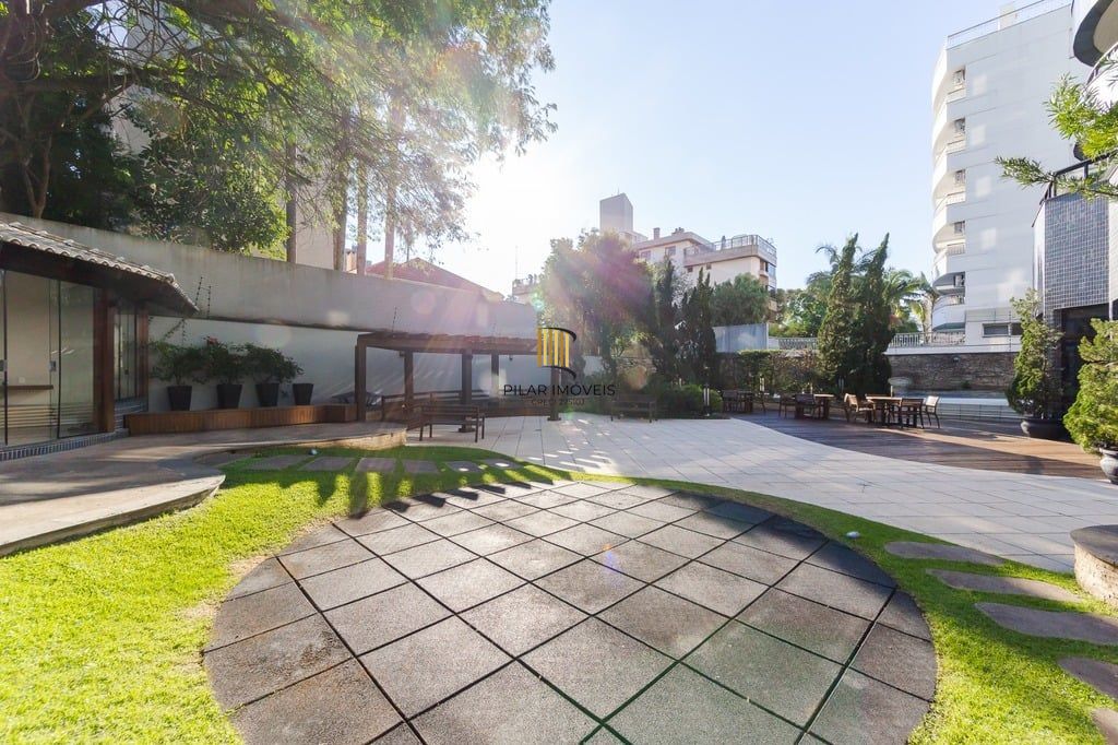 Apartamento 4 dormitórios no bairro Bela Vista