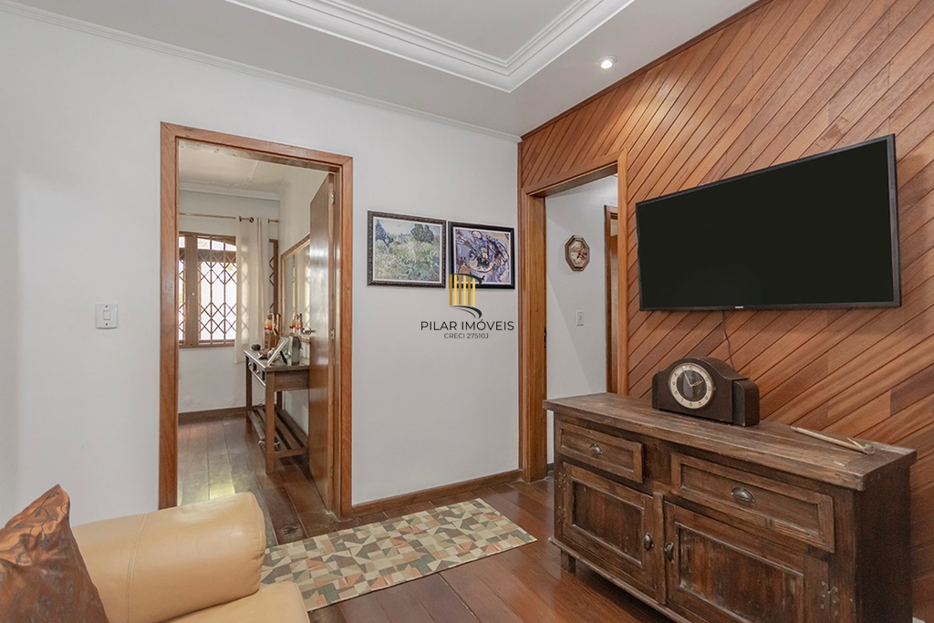 Casa 4 dormitórios no bairro Passo da Areia