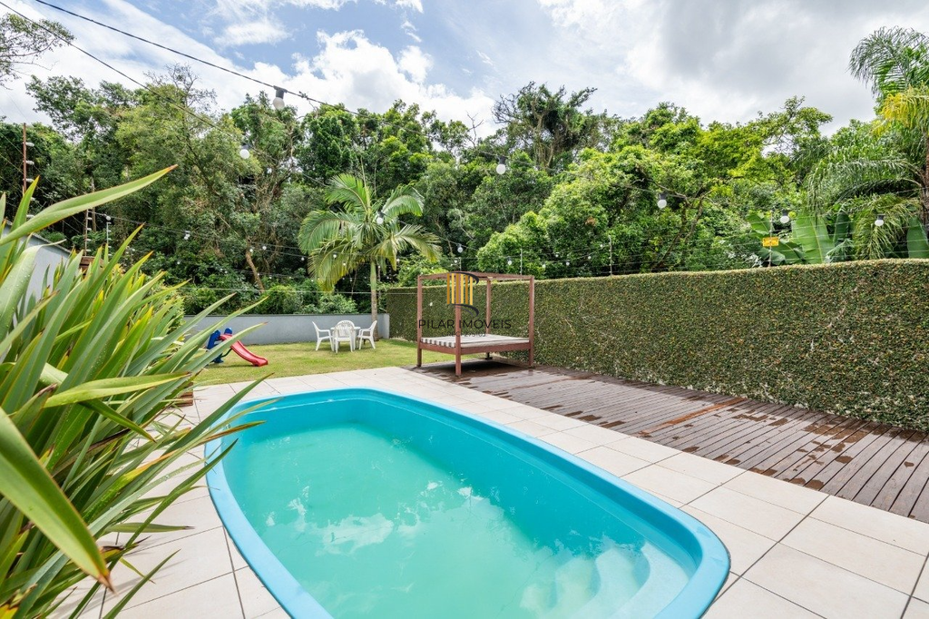 Casa de Condomínio 3 dormitórios no bairro Vila Nova