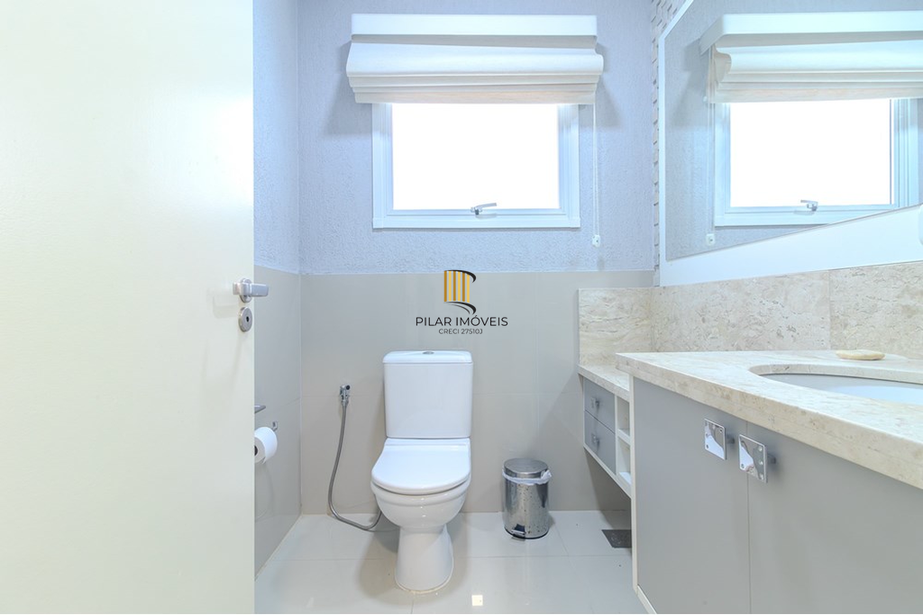 Casa 4 dormitórios no bairro Chácara das Pedras