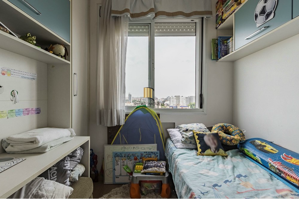 Apartamento 2 dormitórios no bairro Vila Ipiranga