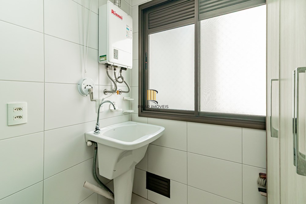 Apartamento 3 dormitórios no bairro Passo da Areia