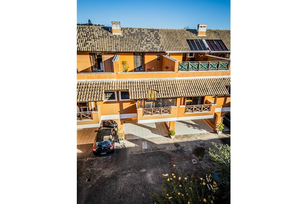 Casa de Condomínio 3 dormitórios no bairro Tristeza