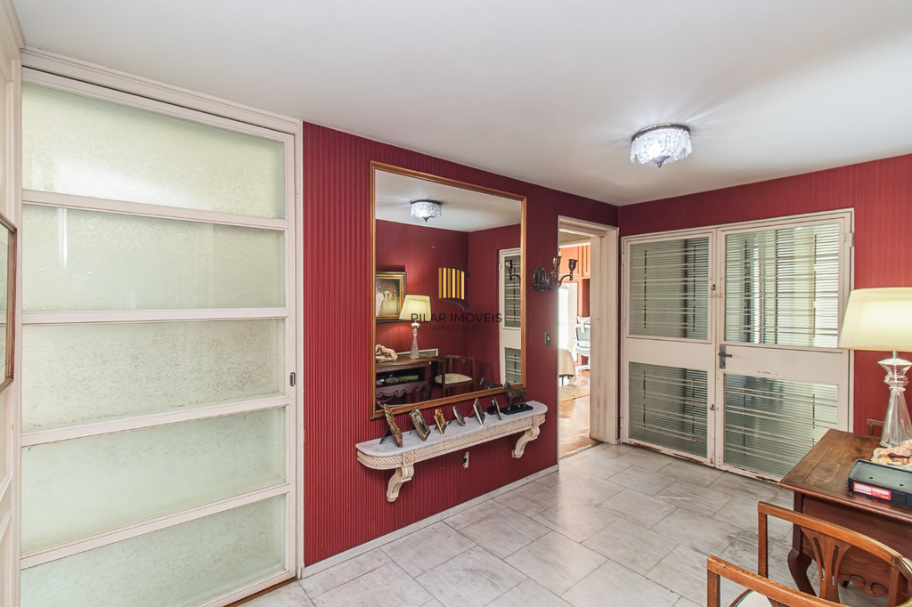 Apartamento 4 dormitórios no bairro Moinhos de Vento