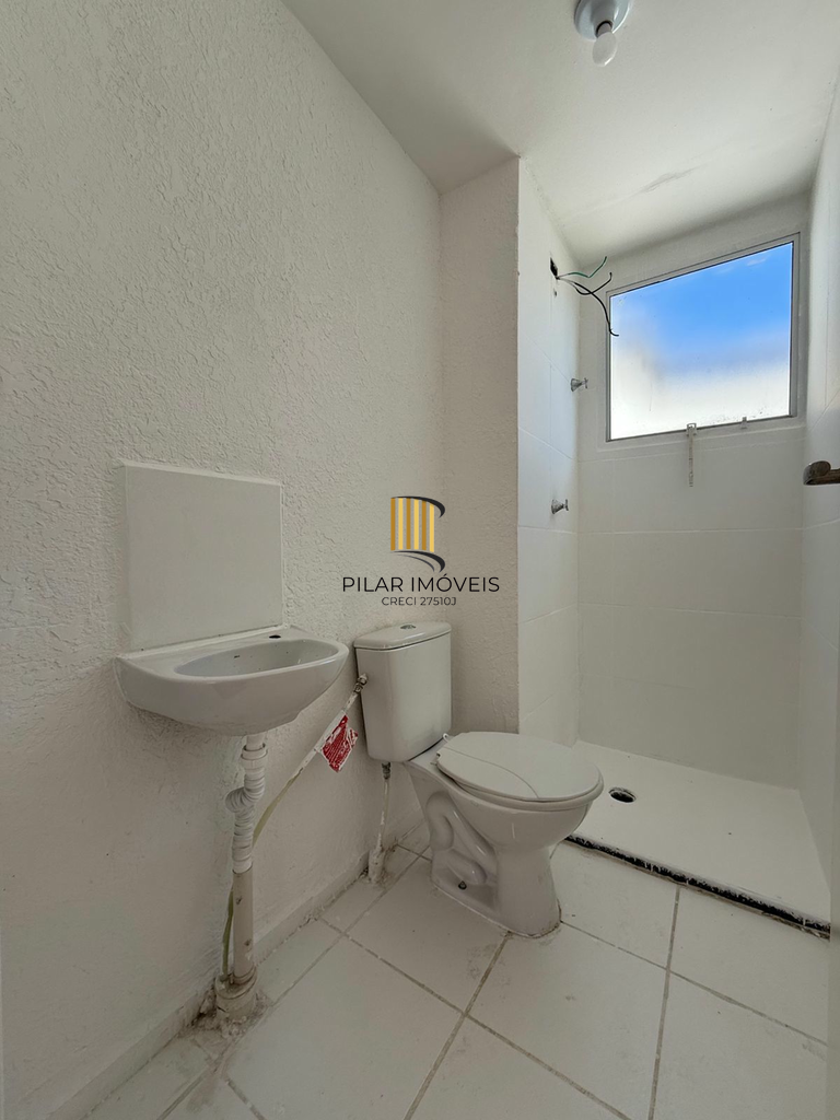 Apartamento 2 dormitórios no bairro Rubem Berta