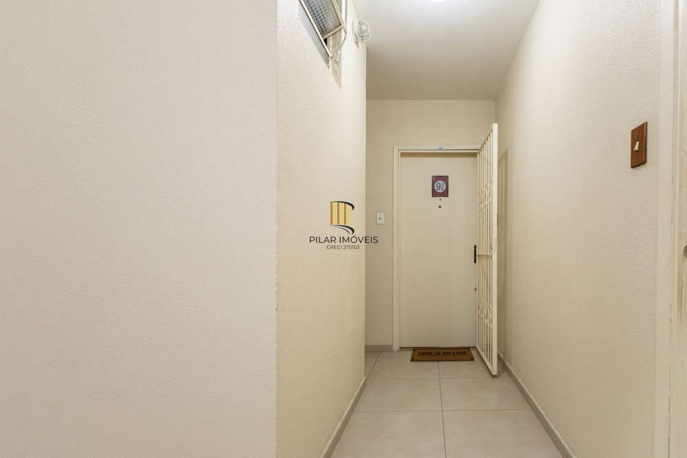 Cobertura 2 dormitórios no bairro Passo da Areia