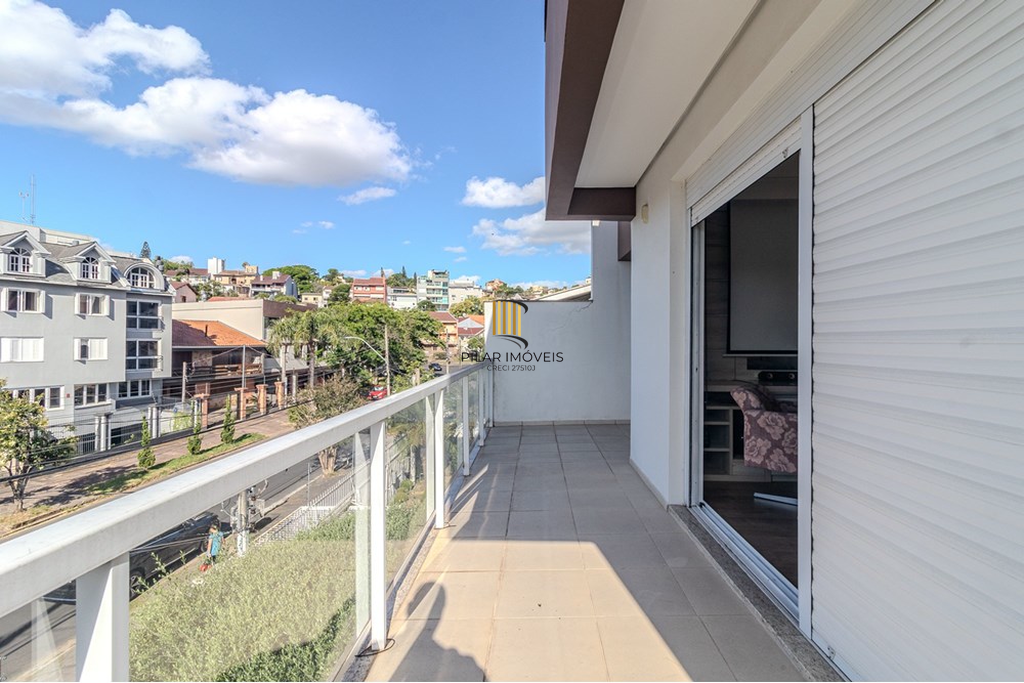 Casa 4 dormitórios no bairro Chácara das Pedras