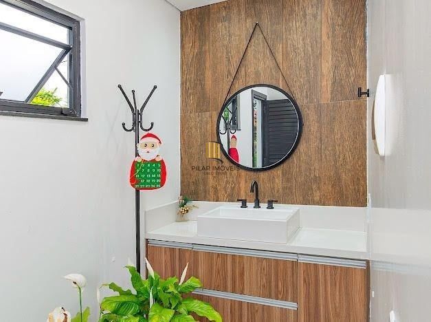 Casa de Condomínio 4 dormitórios no bairro Águas Claras