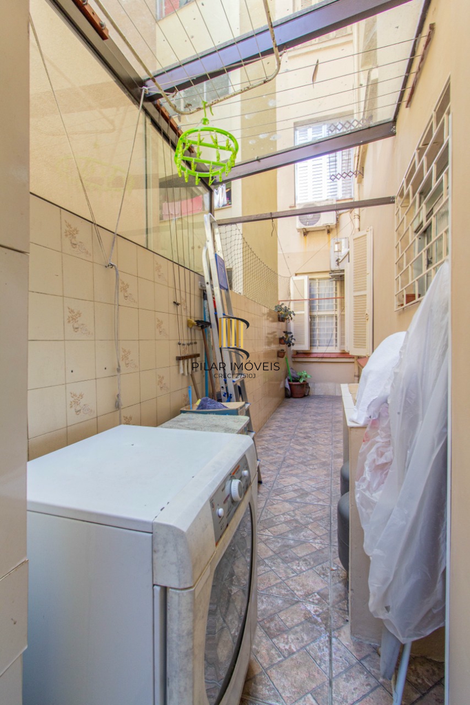 Apartamento 3 dormitórios no bairro Cidade Baixa