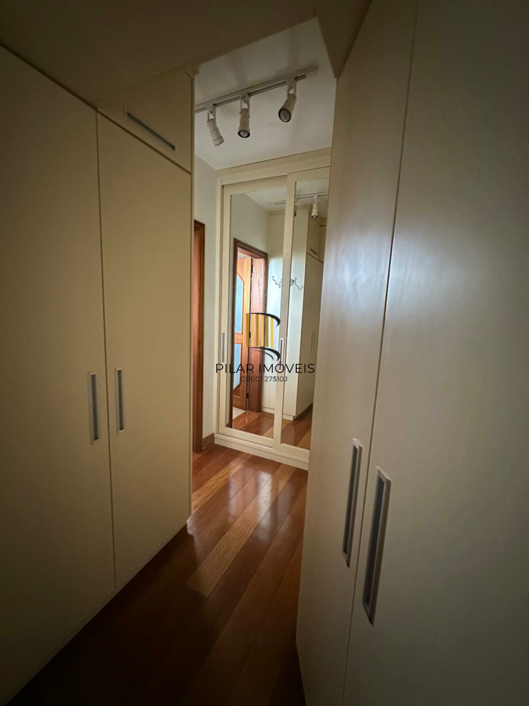Casa 3 dormitórios no bairro Tristeza