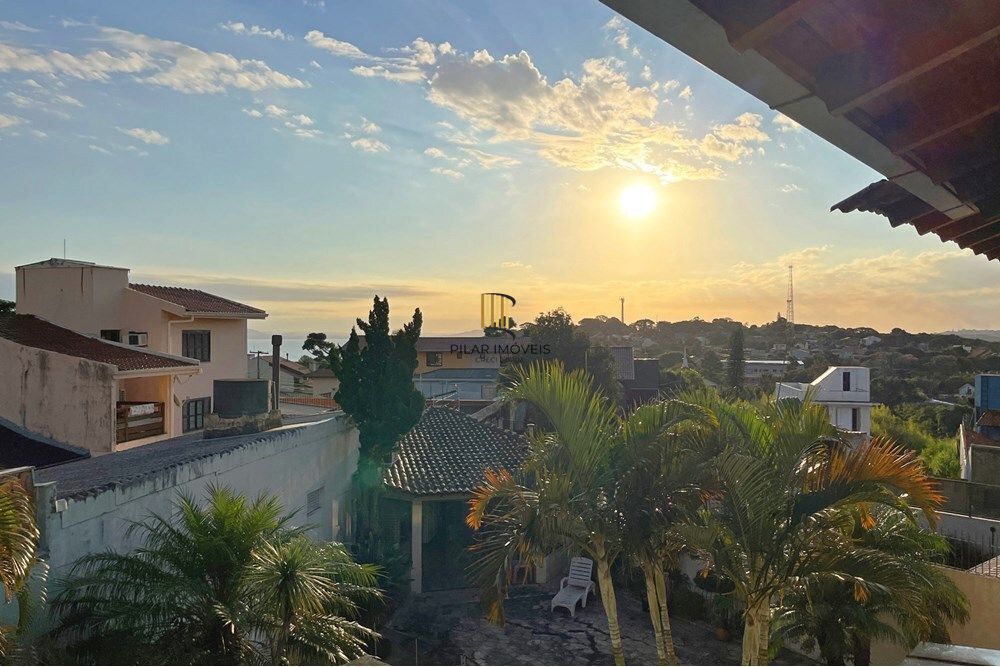 Casa 3 dormitórios no bairro Espírito Santo