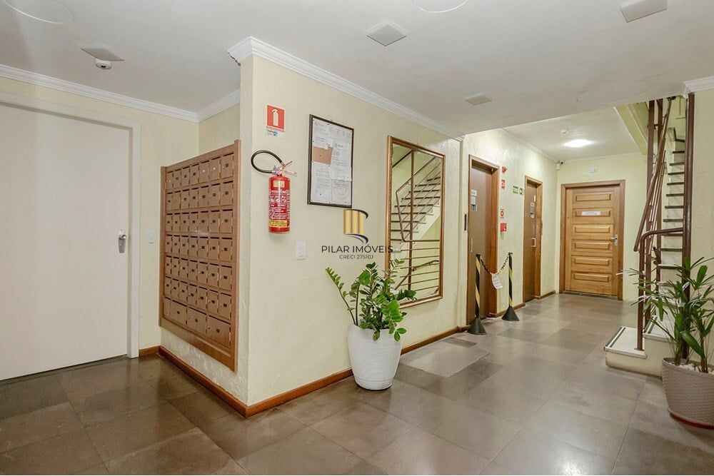 Apartamento 3 dormitórios no bairro Menino Deus