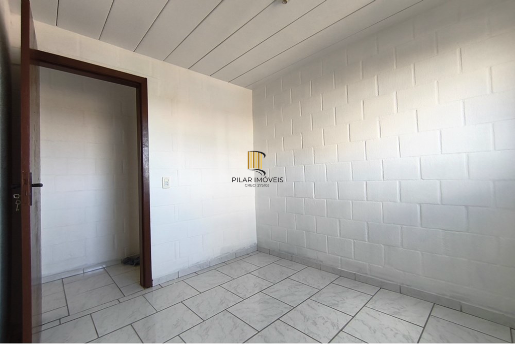 Apartamento 2 dormitórios no bairro Maria Regina