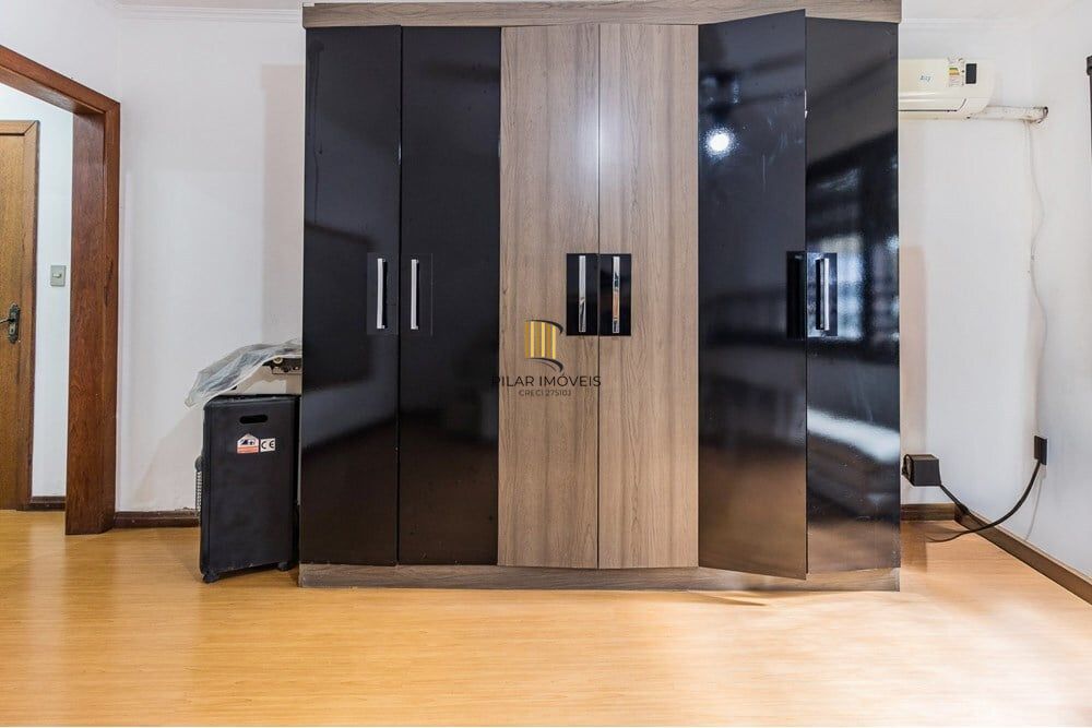 Casa 3 dormitórios no bairro São Sebastião