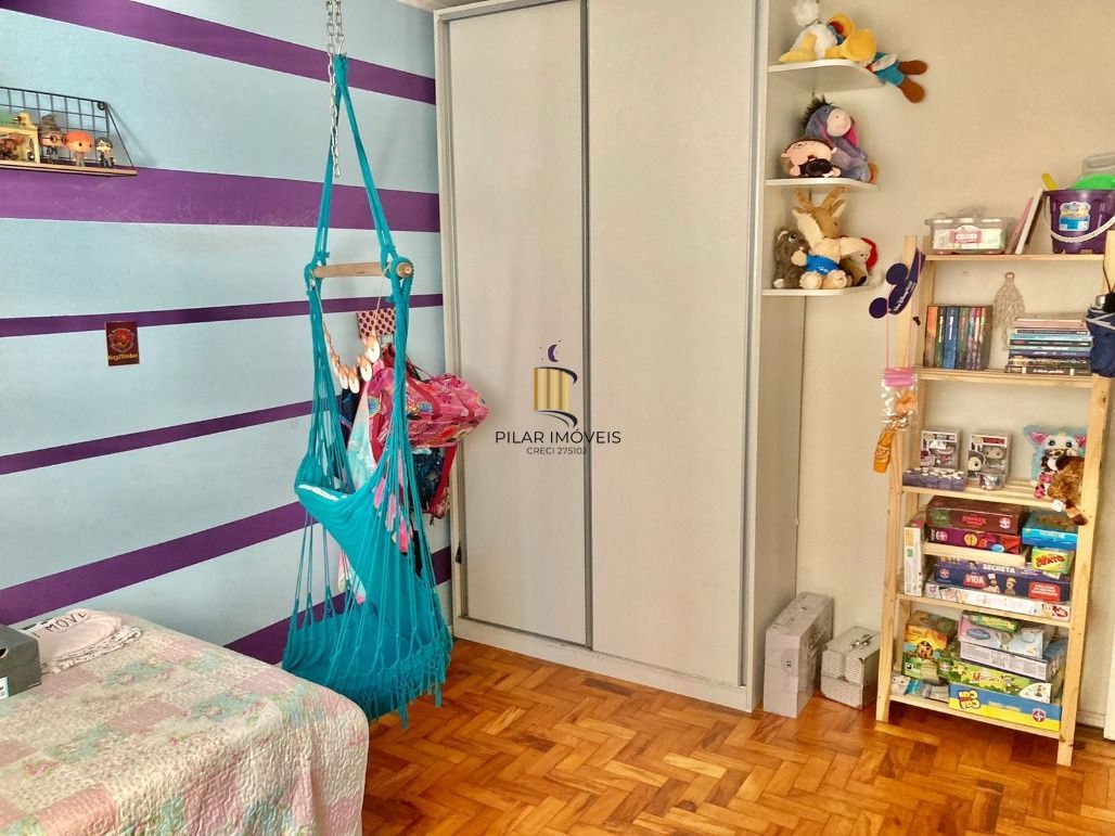 Apto de 03 dorm com box escriturado, frente, sol da manhã