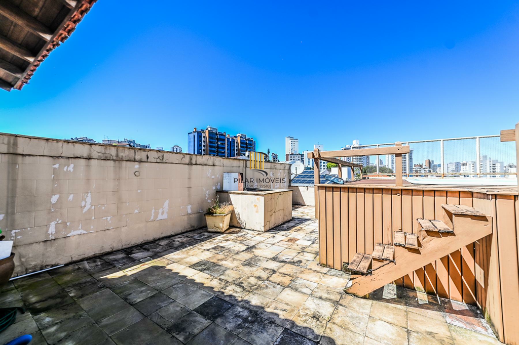 Cobertura 9 dormitórios no bairro São João