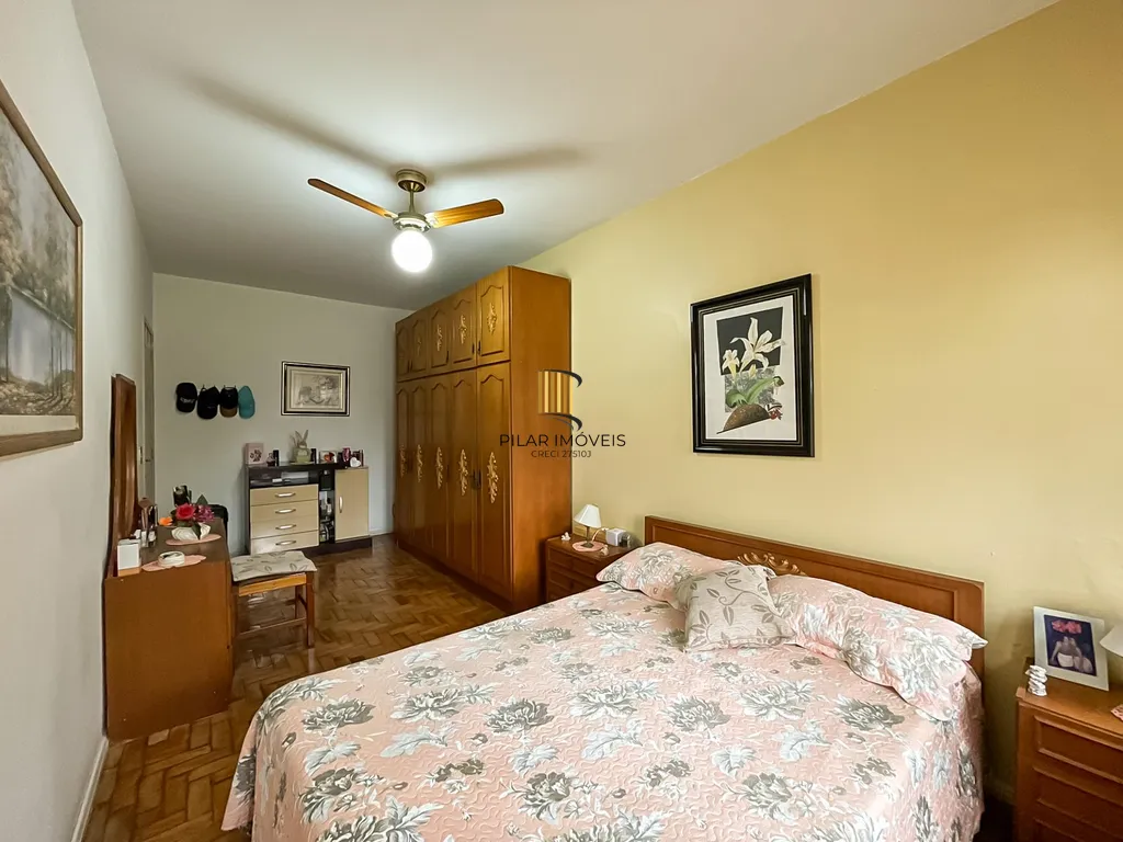 Casa 3 dormitórios no bairro Nonoai