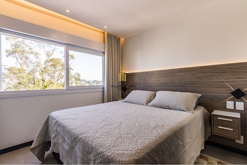Apartamento 2 dormitórios no bairro Jardim Lindóia