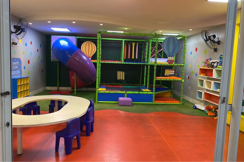 Casa de Condomínio 4 dormitórios no bairro Estância Velha