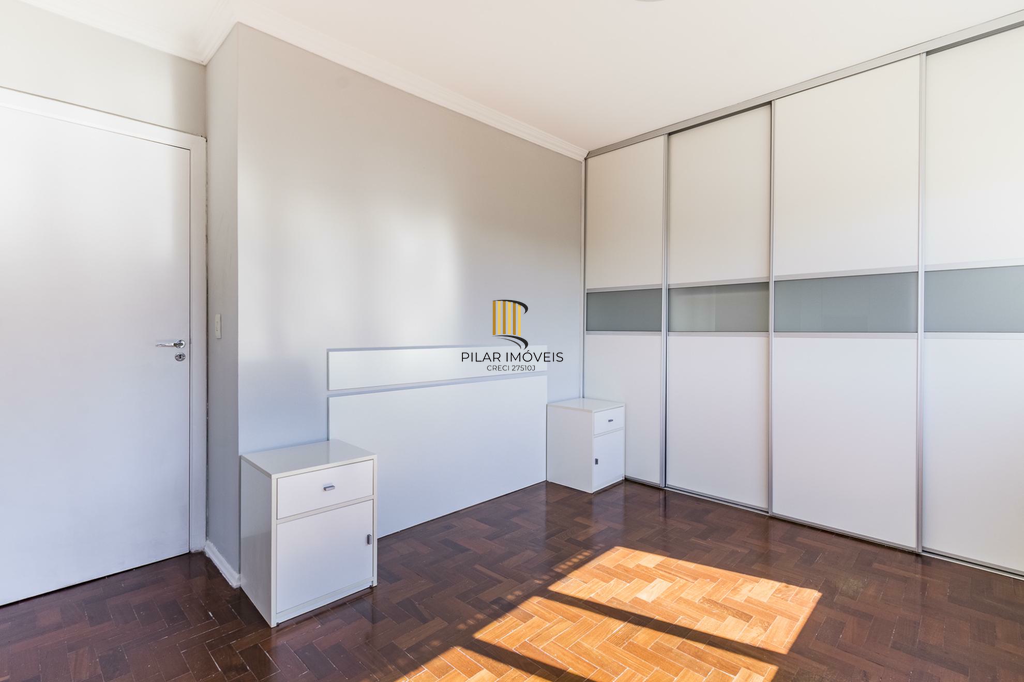 Apartamento 2 dormitórios no bairro Menino Deus