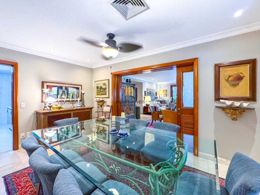 Apartamento 4 dormitórios no bairro Bela Vista