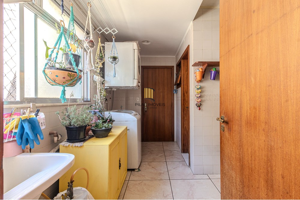 Cobertura 3 dormitórios no bairro Petrópolis