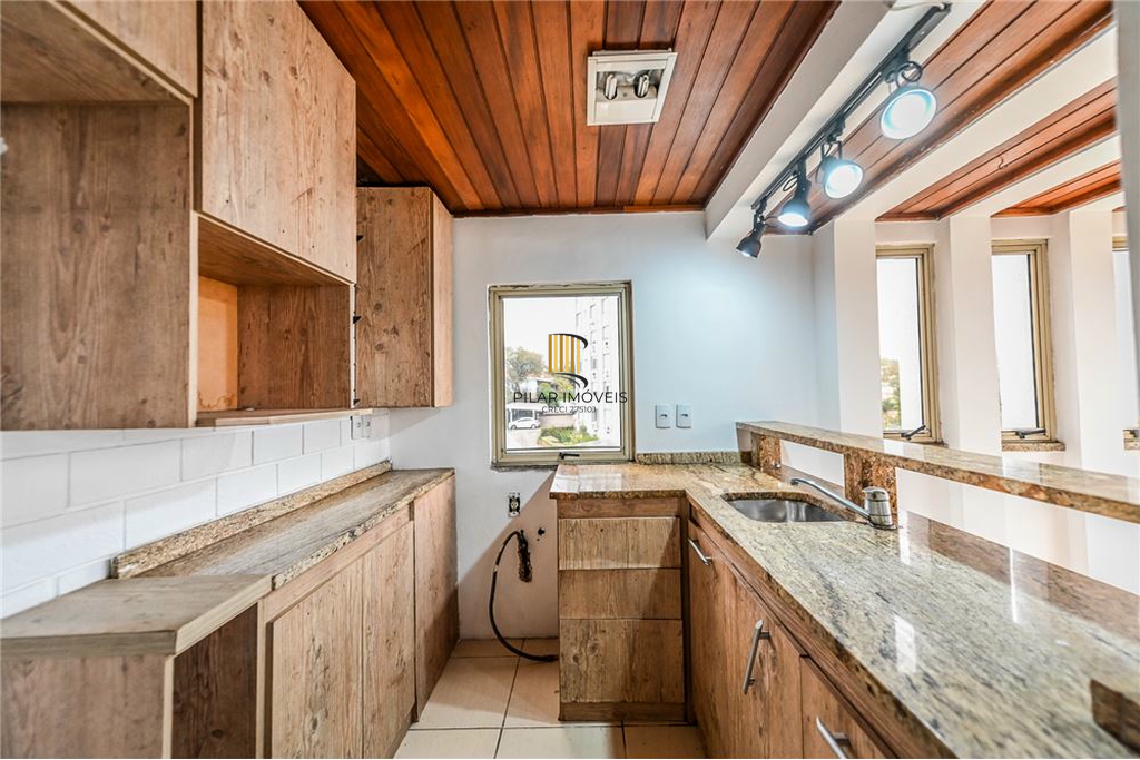 Cobertura 3 dormitórios no bairro Medianeira