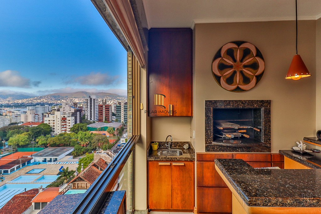 Apartamento 3 dormitórios no bairro Petrópolis