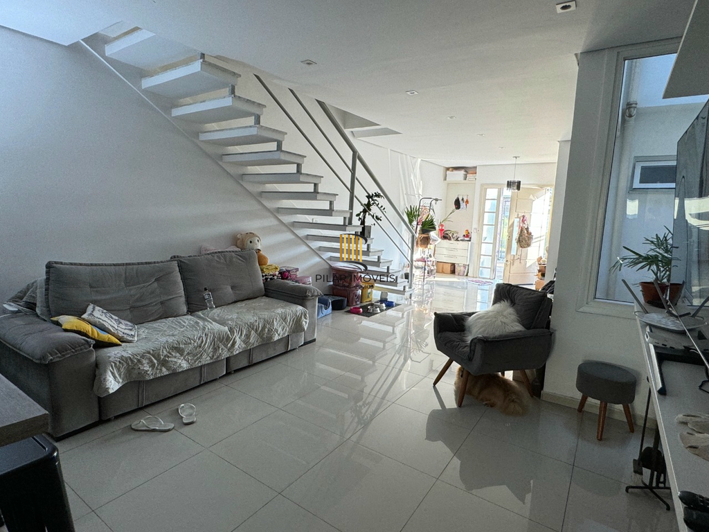 Casa 3 dormitórios no bairro Hípica - Pilar Imóveis