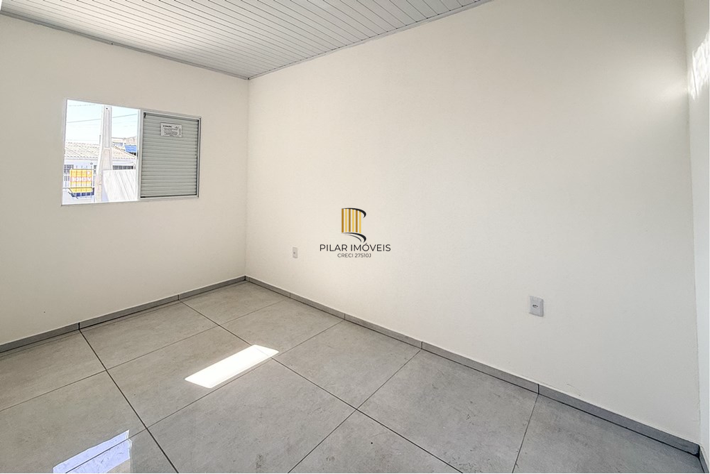 Casa 2 dormitórios no bairro Guajuviras