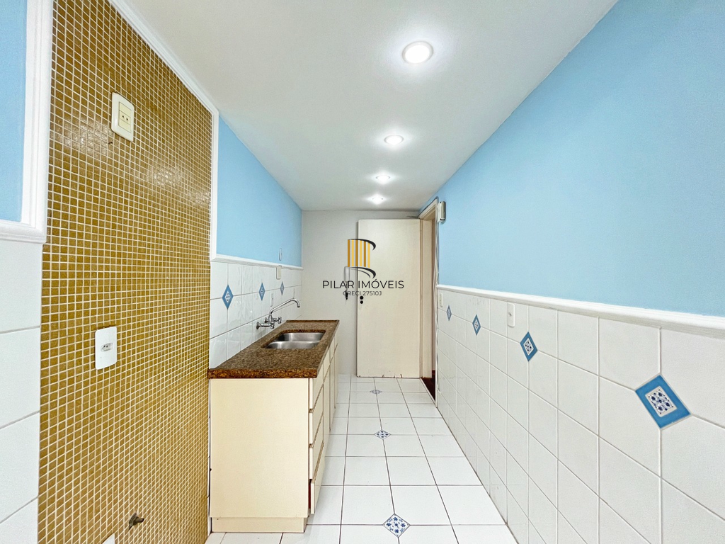 Apartamento 2 dormitórios no bairro Bom Fim