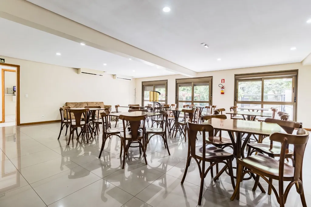 Apartamento 2 dormitórios no bairro Petrópolis