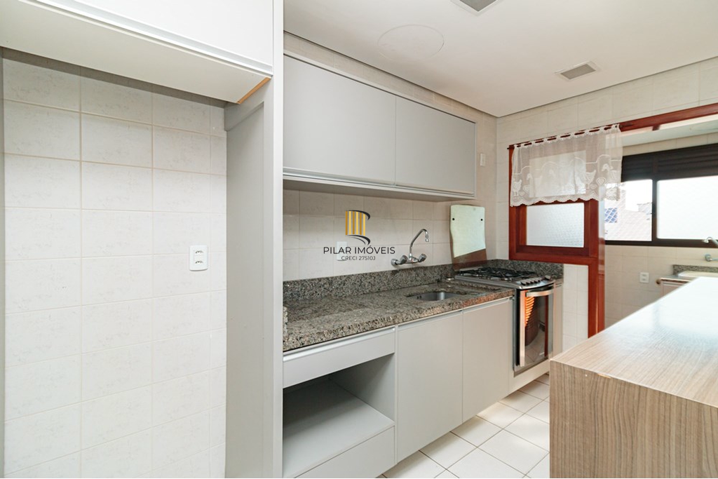 Apartamento 2 dormitórios no bairro Passo da Areia