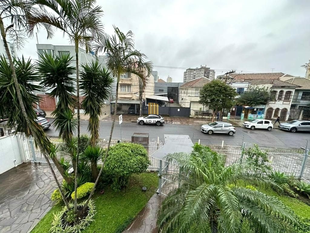 Apartamento 4 dormitórios no bairro Floresta